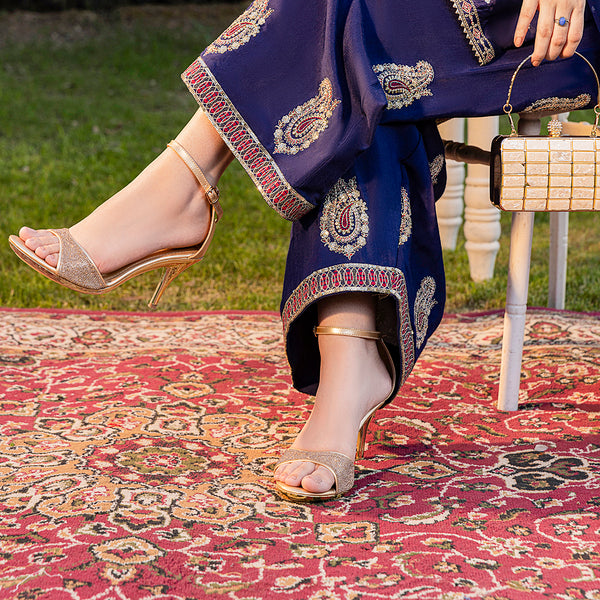 Golden Fancy Sandal L00660044
