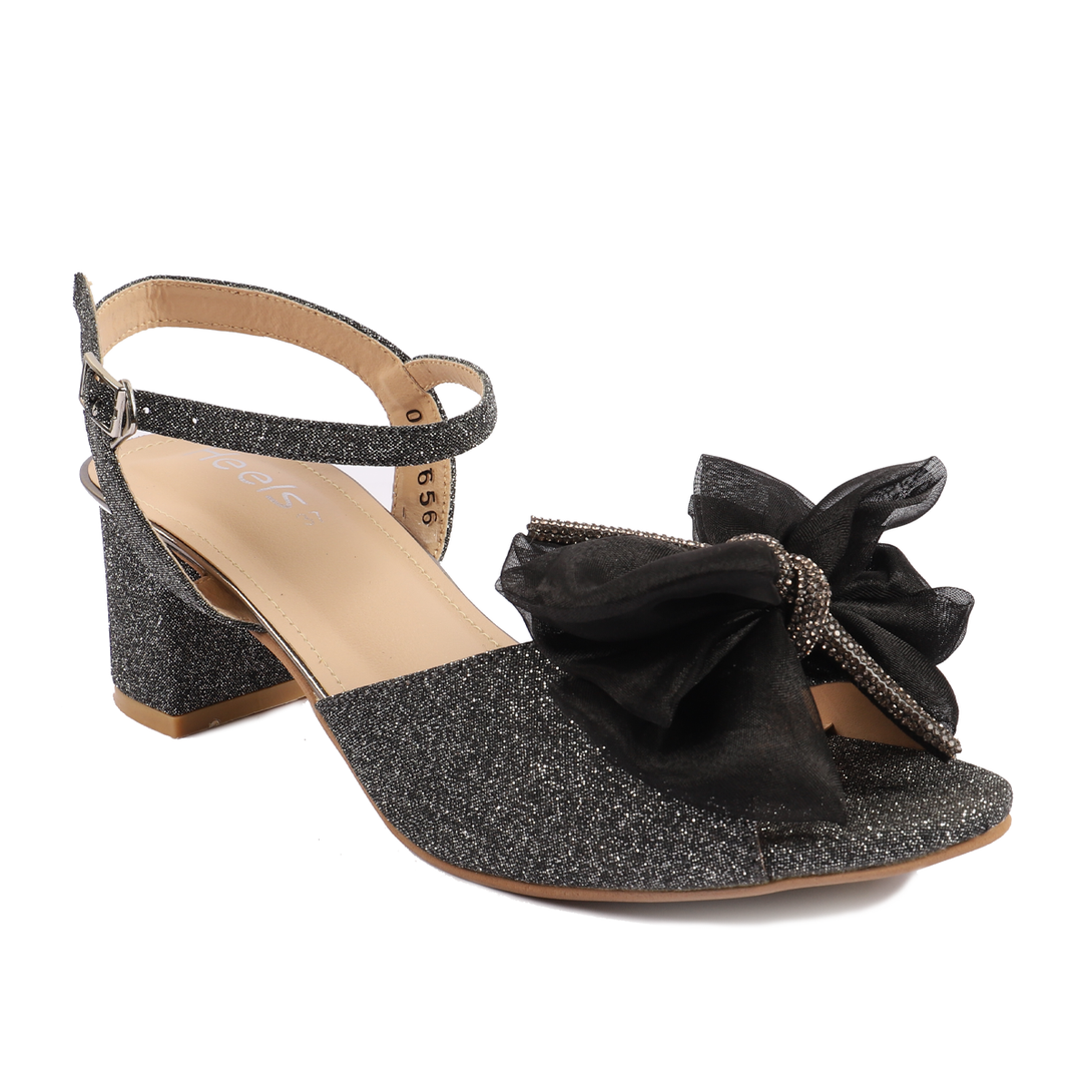 Fancy 2025 black sandals