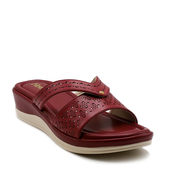 Maroon Casual Slipper L00760052