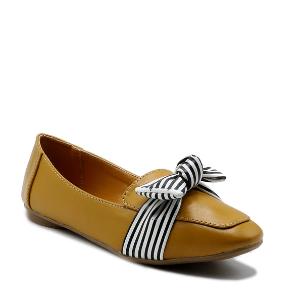 Mustard Casual Pumps L00900017