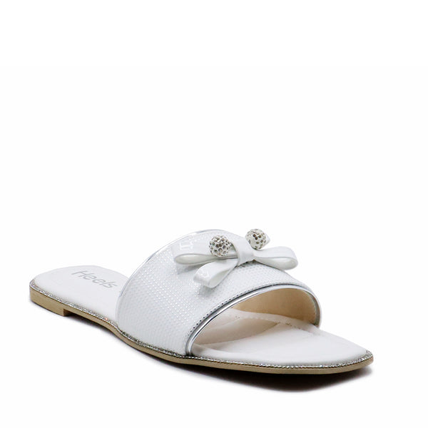 White Casual Slipper L00350052