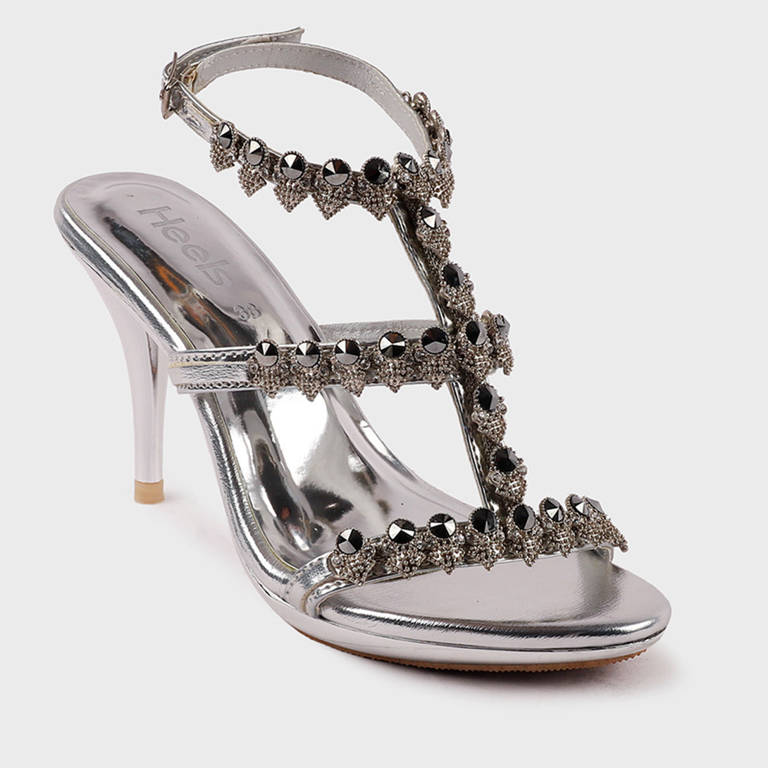 Elegant Silver Bridal Sandal for Brides in Pakistan