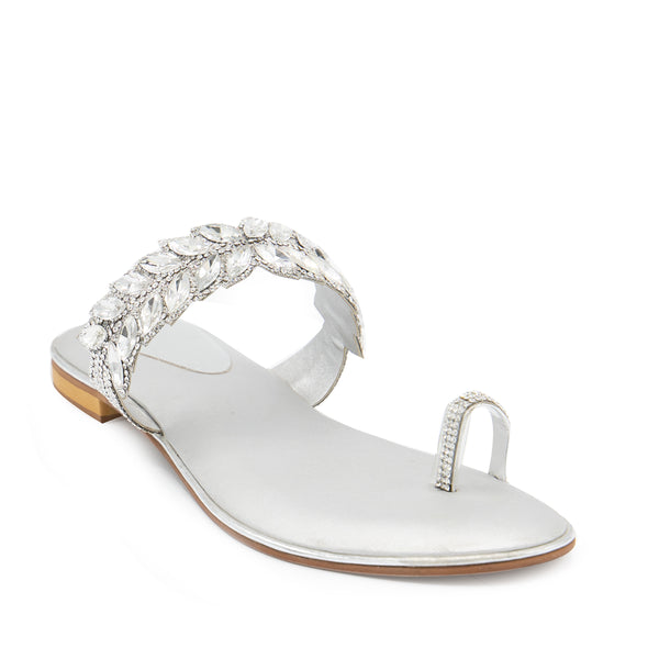 Silver Fancy Chappal 010094